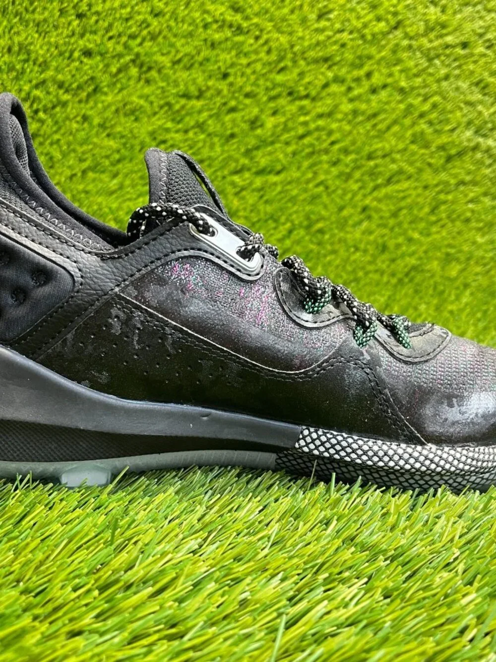 Under Armour Harper 8 Low ST Mens Size 7.5 Black White Running Baseball‎ Cleats